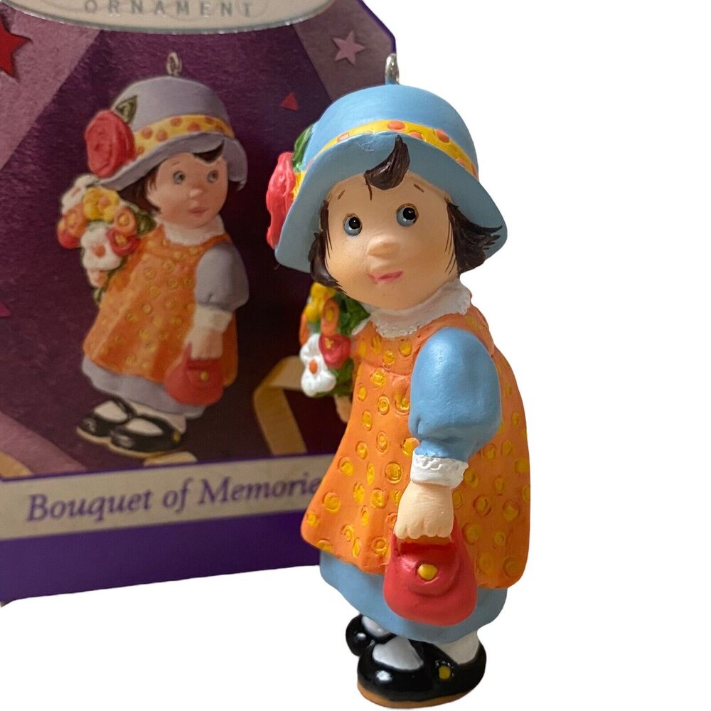 BOUQUET‎ OF MEMORIES Standing Girl with Flowers Hallmark Spring Ornament 1998